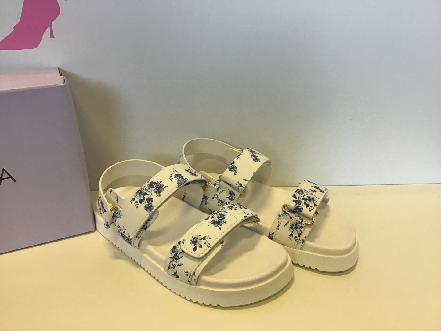 Sandalias Alaska