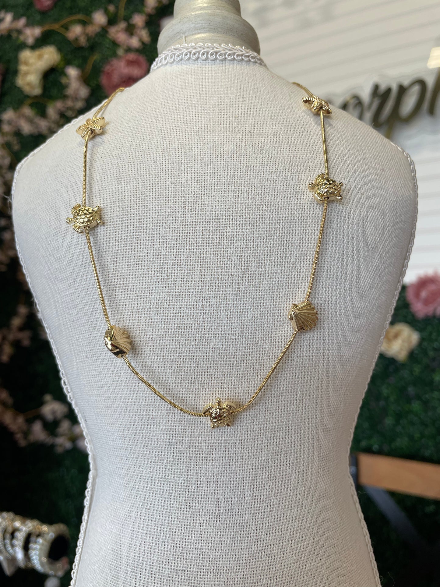cadena tortugas gold
