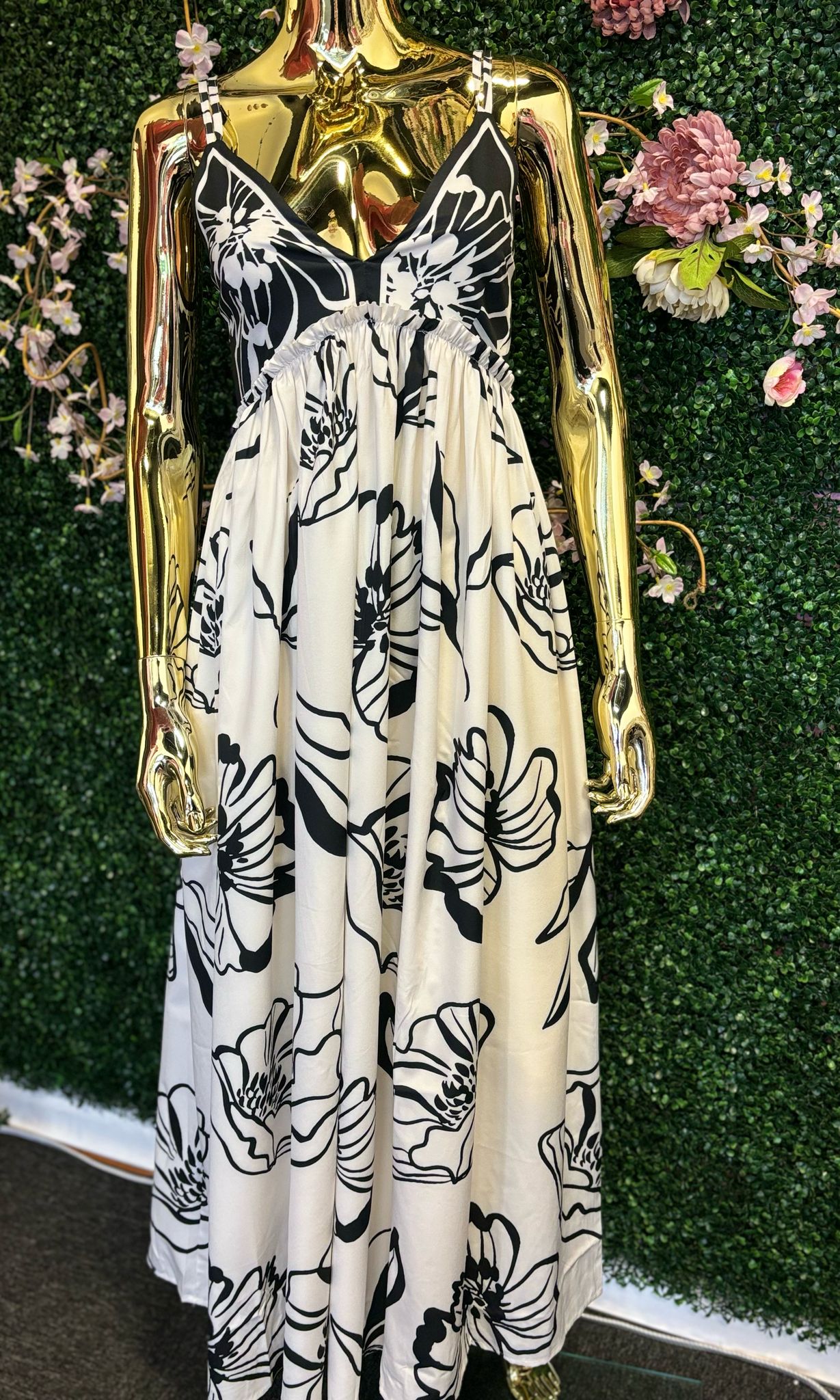14JN VESTIDO LARGO CON BOLSAS BLANCO-OSCURO