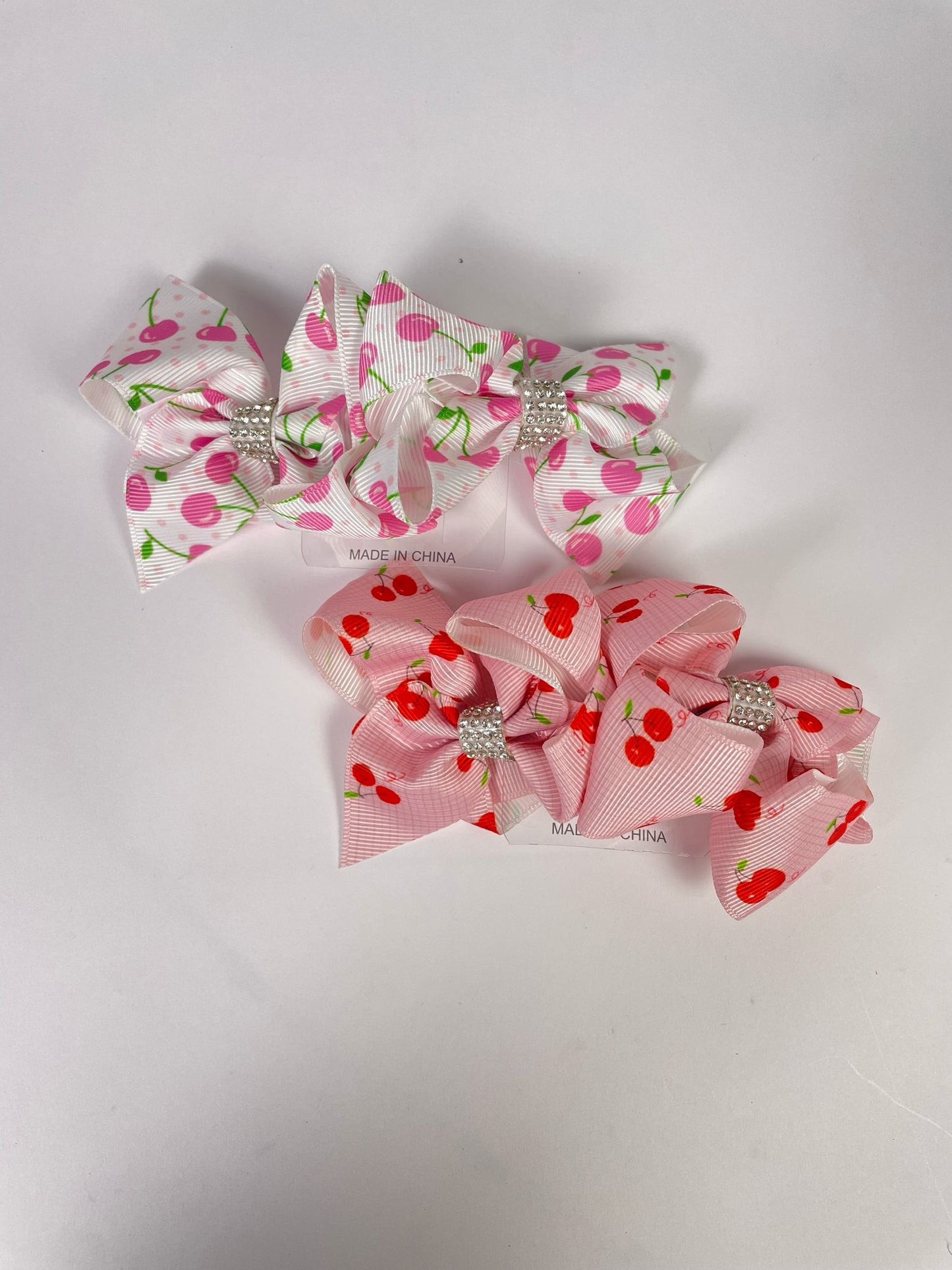 062725 Ganchitos 🍒 set de 2