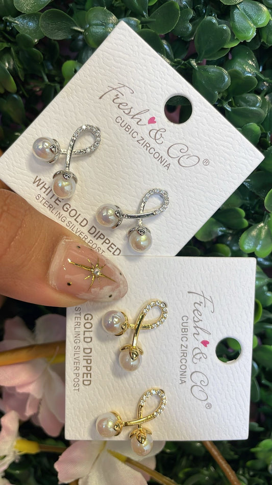 Aretes Infinite pearls