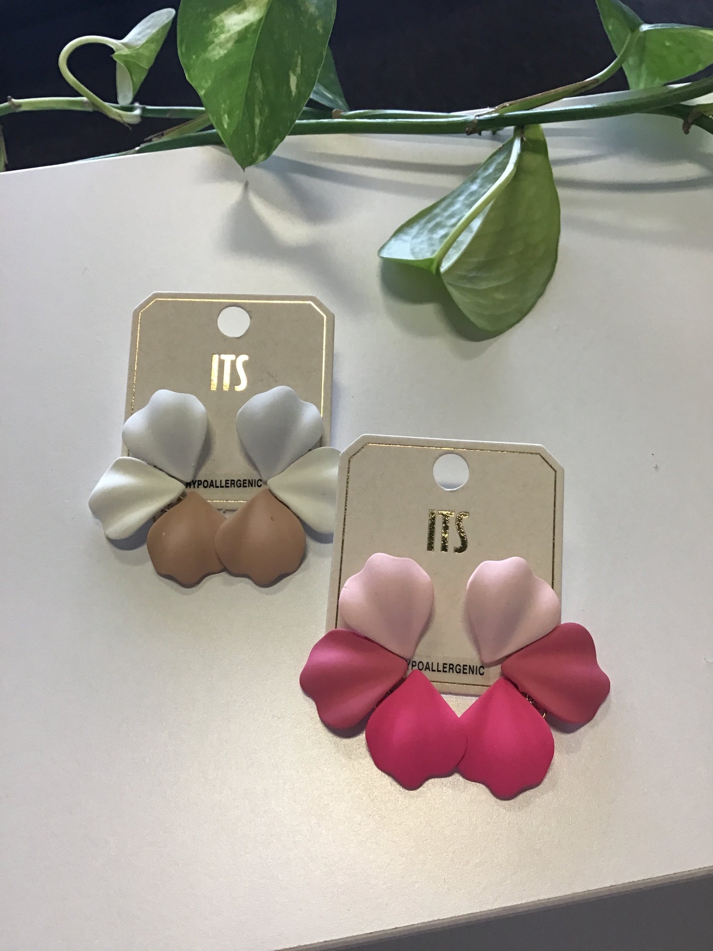 Aretes pétalos