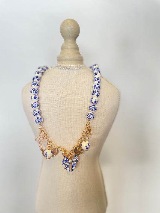 collar ceramica charms