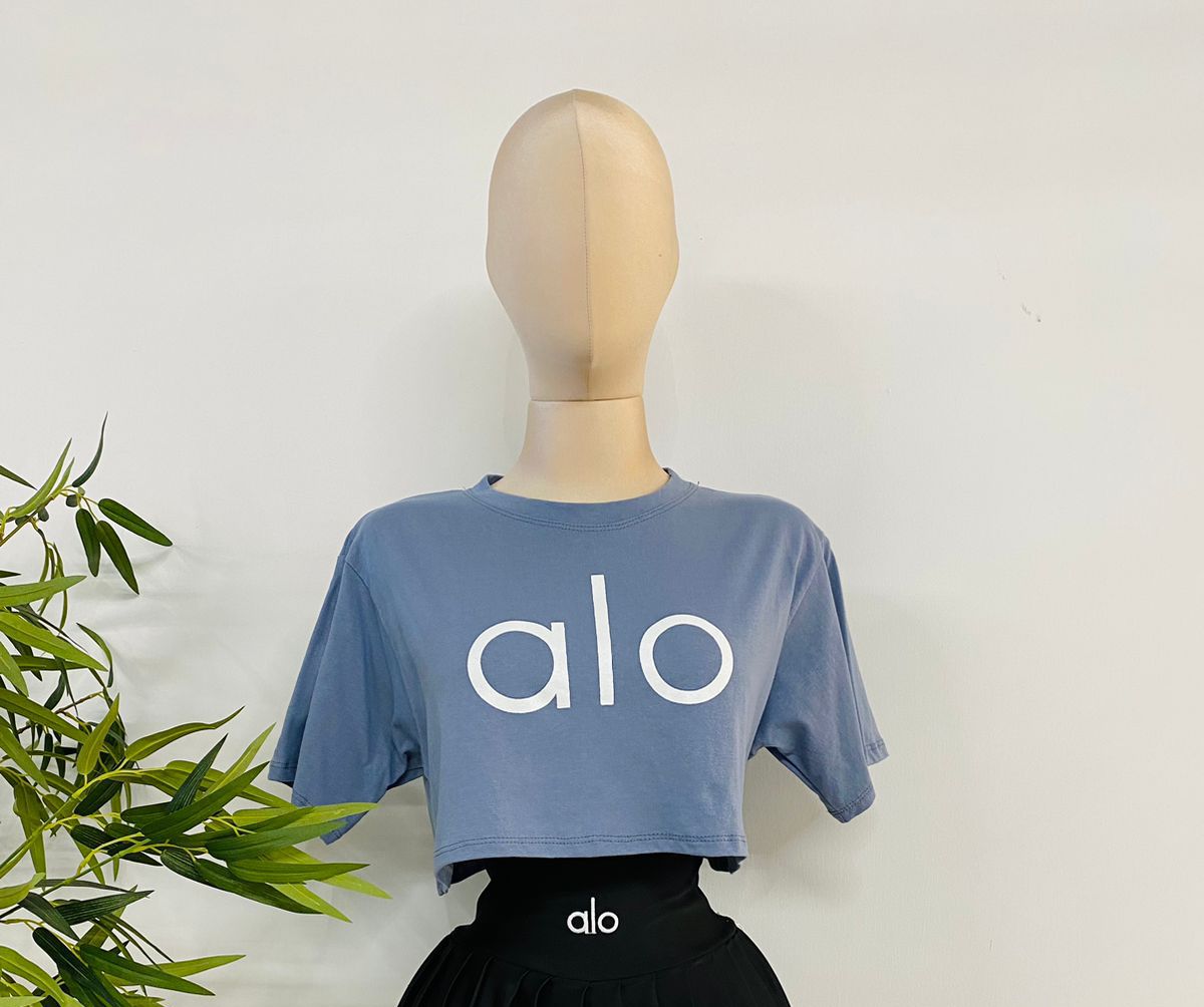 T-shirt coverup Alo
