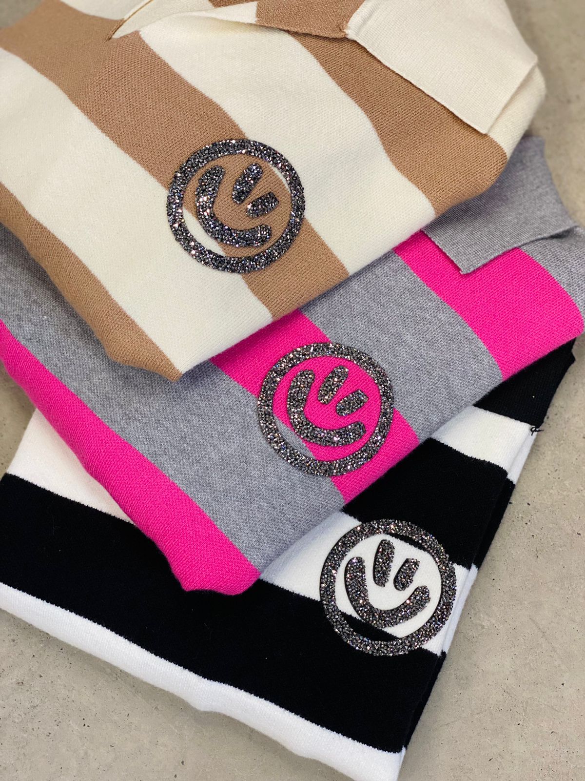 Sweater Smiley Fall