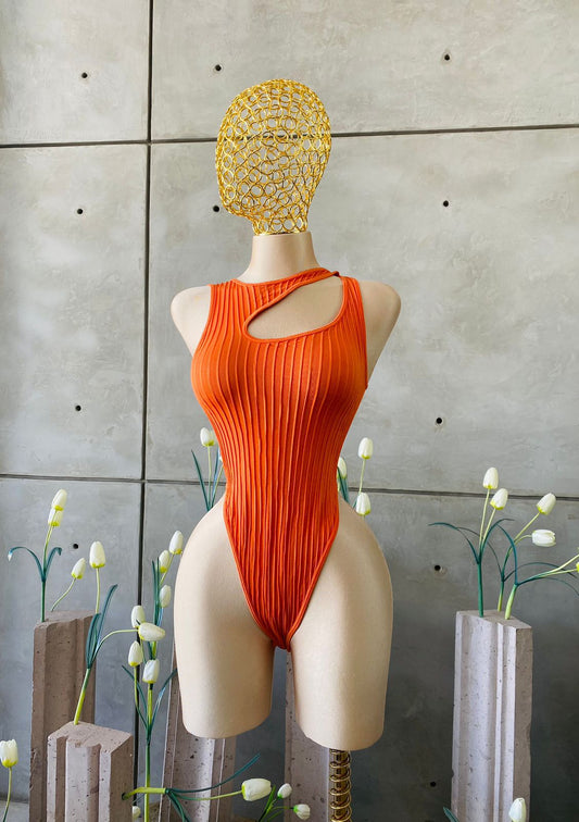 BODYSUIT ALEXANDER ESCOTE ASIMÉTRICO LYCRA CONTROL🌸✨🍃