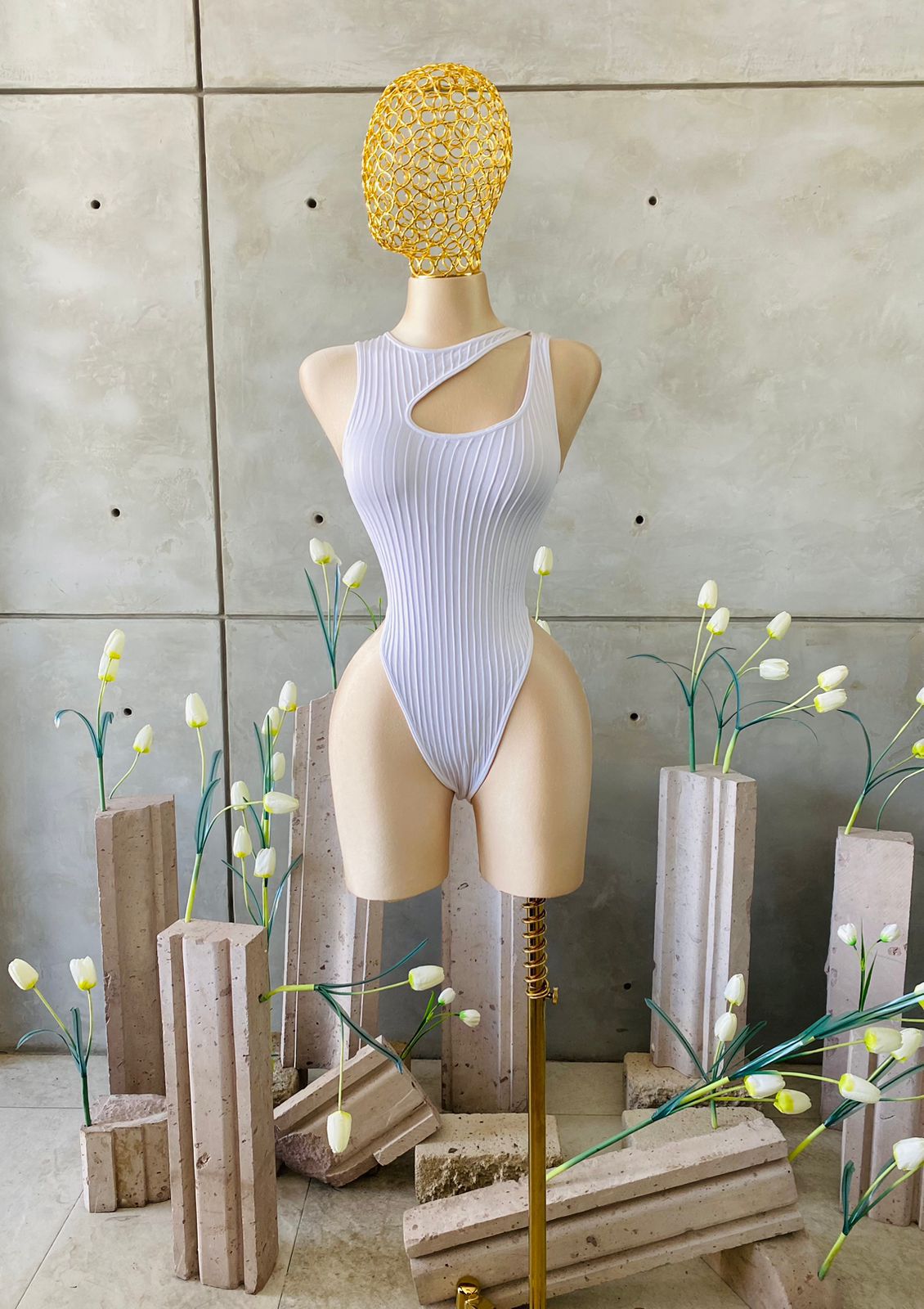 BODYSUIT ALEXANDER ESCOTE ASIMÉTRICO LYCRA CONTROL🌸✨🍃