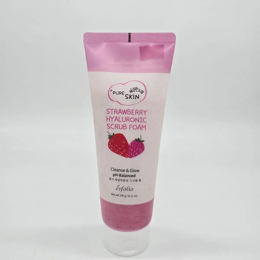 Strawberry Hyaluronic Scrub Foam Skincare