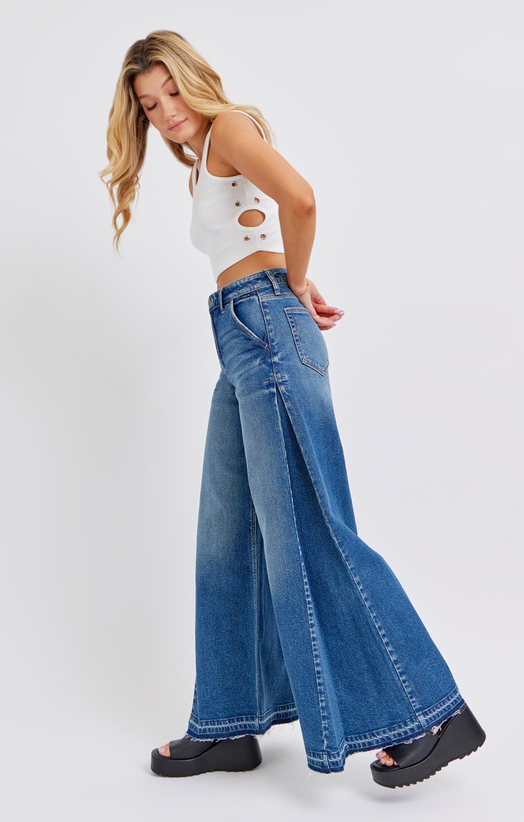 Cello High Rise Wide Leg W Side Triangular Tuck