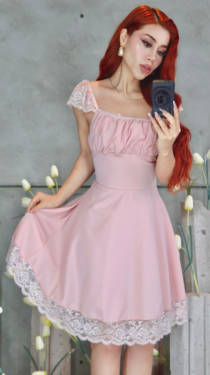 VESTIDO CORAL FEMME 🩷✨🎀 VOLADO APLIC ENCAJE