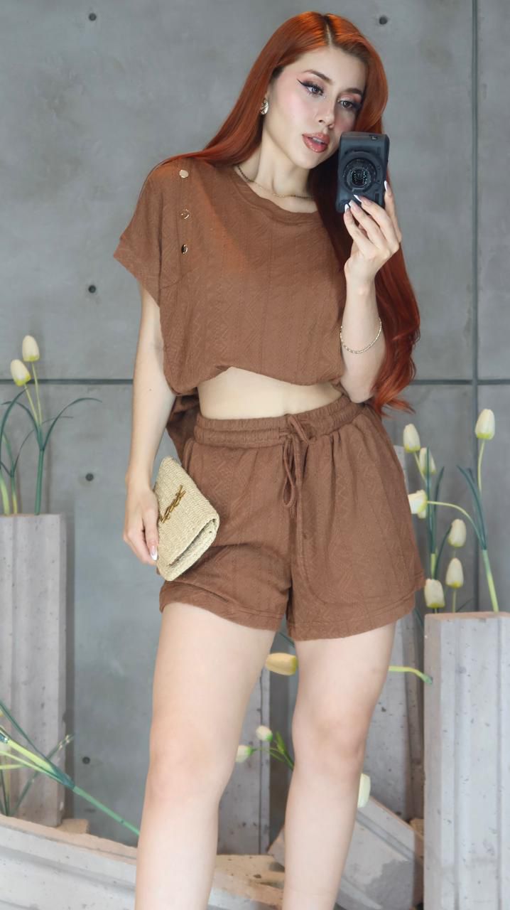 SET ATZIRY BLUSA Y SHORT🔥🌸⚡