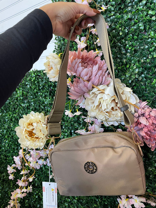 CROSSBODY SEPTIEMBRE 12