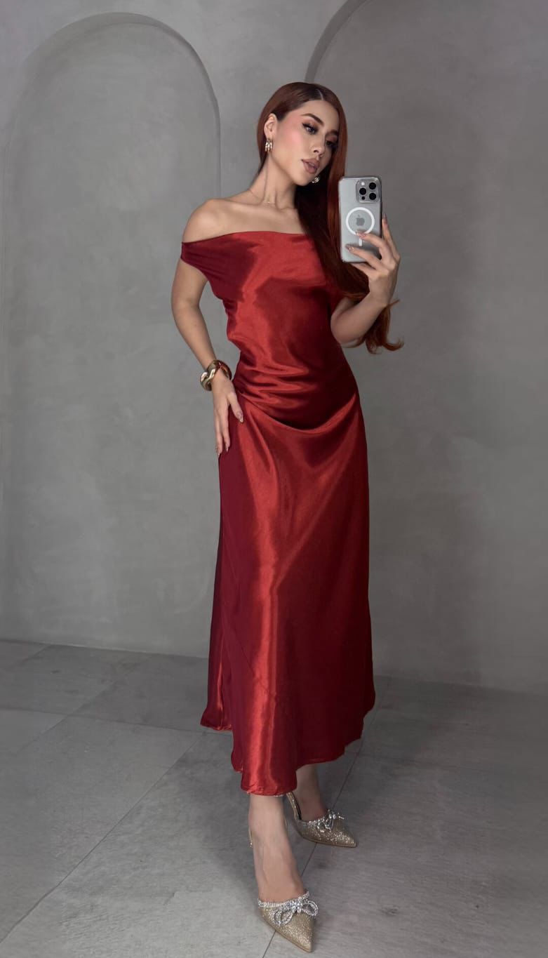 VESTIDO ESCOTE ENERO